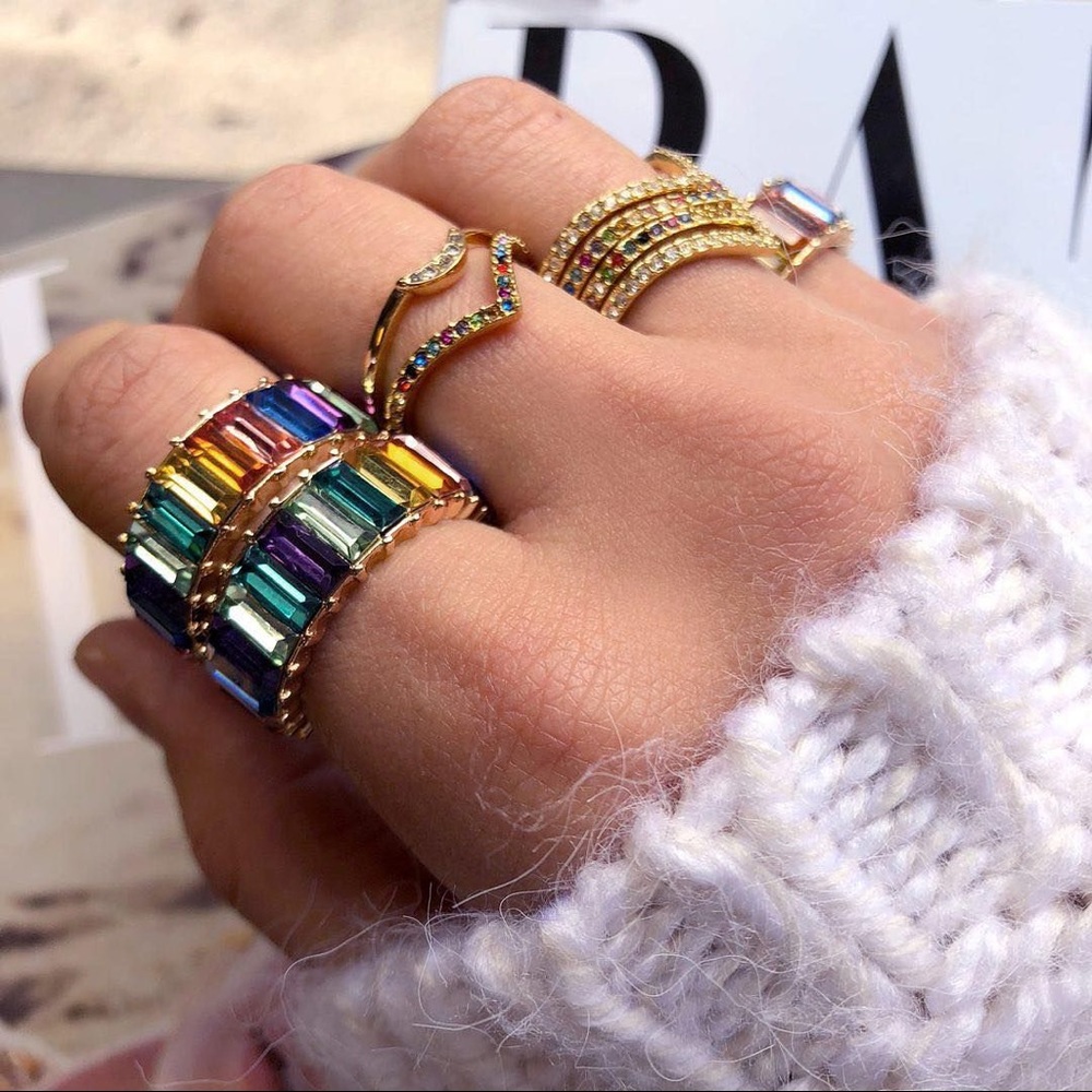 Bauble Bar Stackable Rainbow Crystal Rings 7/8 - Picture 3 of 4
